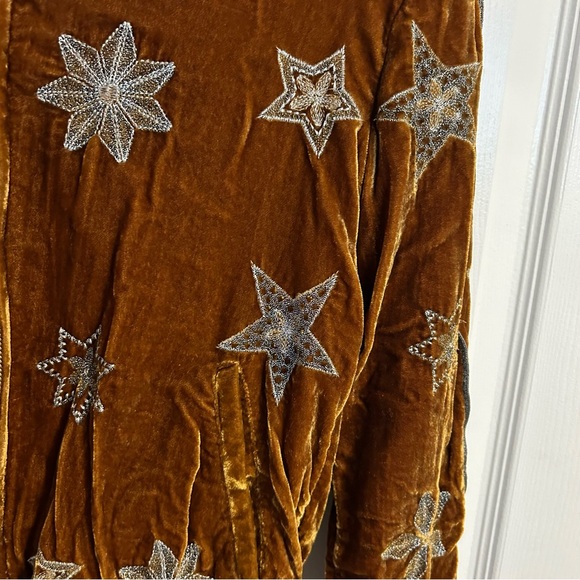 Velvet bomber jacket - Picture 2 of 3